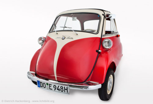 Isetta Oldtimer Automobil aus den 1950er Jahren - Fotografiert für einen Museumsprospekt - Foto © Dietrich Hackenberg und Joe Kramer