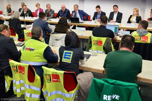 ver.di Handel NRW Tarifverhandlung 2023 - Einzelhandel in Düsseldorf